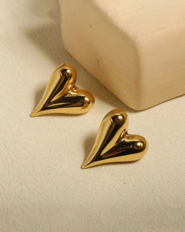 Ear rings